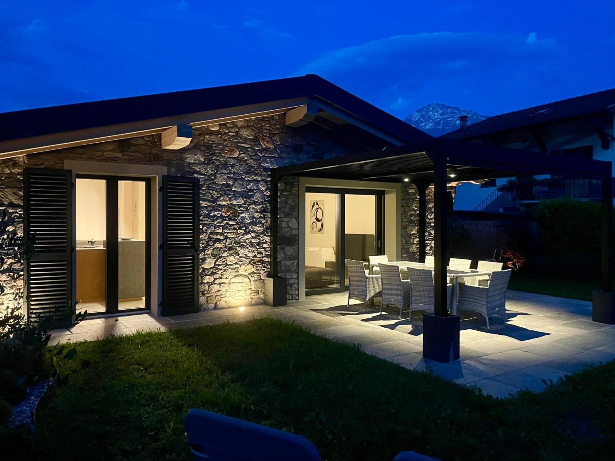 Villa Larius Gravedona Exterior foto